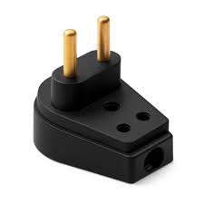 PLUG AC MACHO GIGANTE PRETO ILUMI